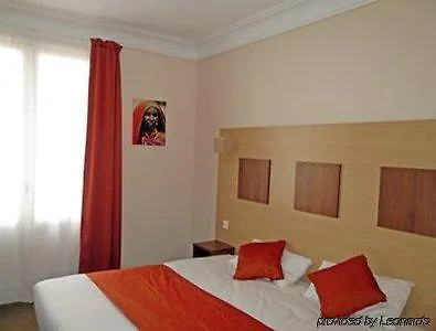 Brit Confort Cleria Centre 3*